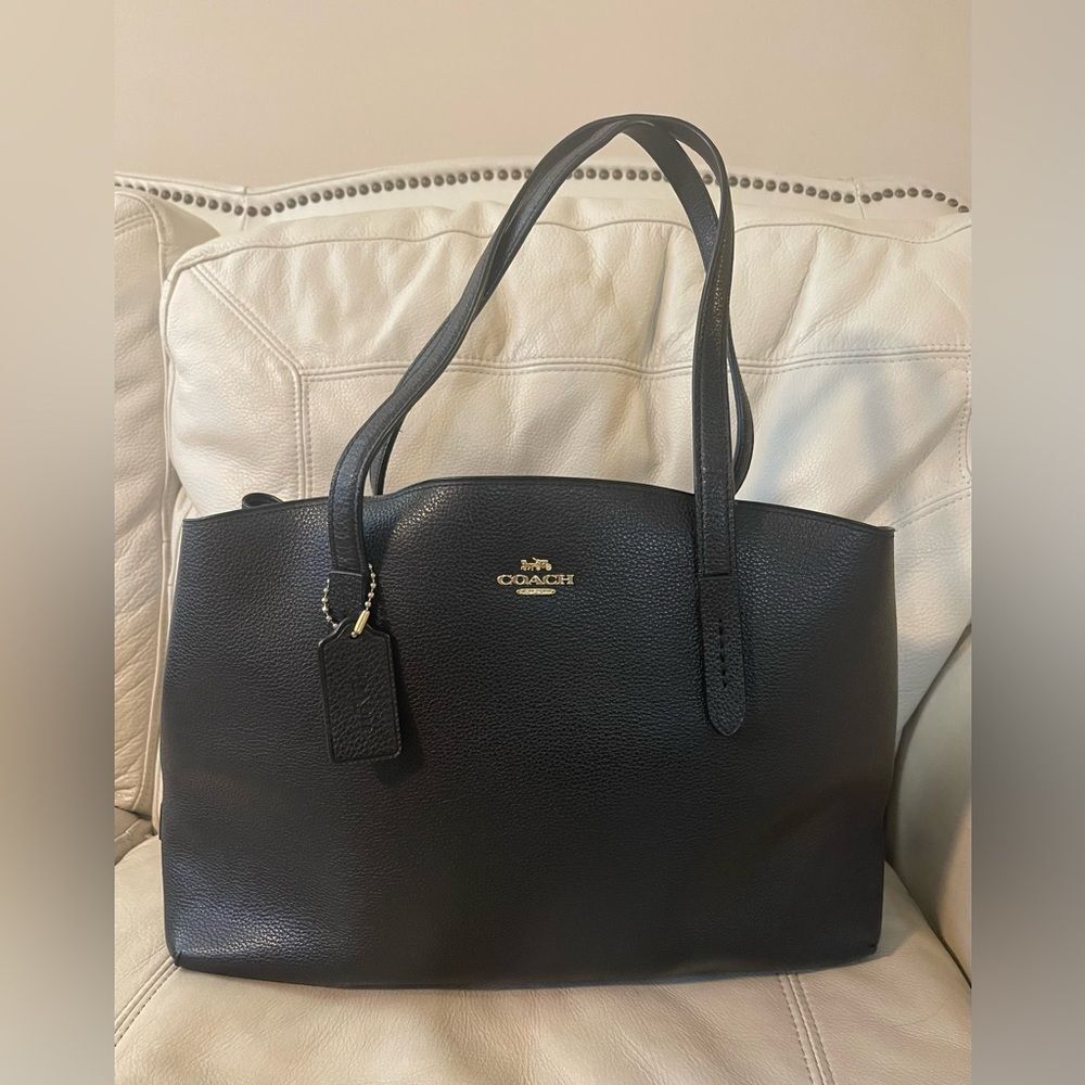 Coach Carryall Leather Bag
